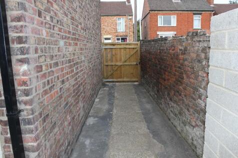 SIDE ACCESS