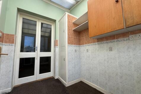 Rear Entrance/Conservatory