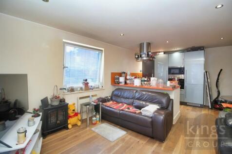Lounge / Kitchen