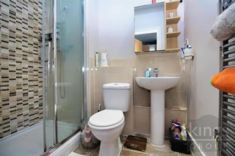 Bedroom One En-Suite