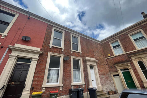 5 Avenham Place