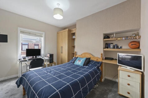 Rooms at 14 Portland Street