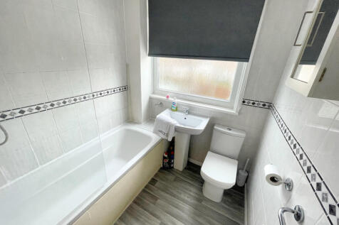 24 Ashfield