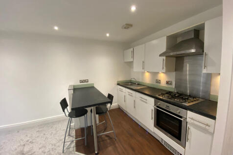 Flat 5, 39 West Cliff