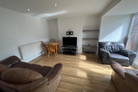 3 Winmarleigh Road