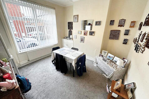 16 Ardee Road