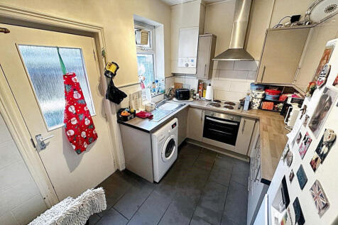 16 Ardee Road