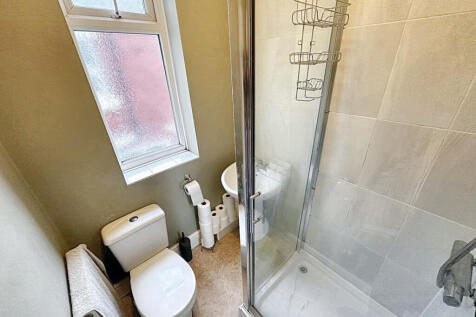 16 Ardee Road