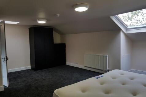 33 Bairstow Street - 7 Bed