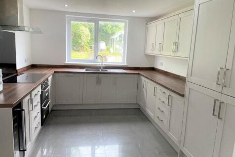 26 Ashwood Road