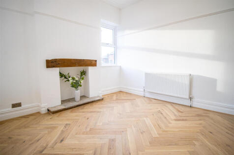 17 Lytham Road
