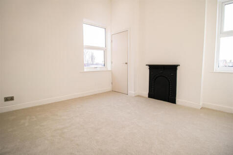 17 Lytham Road