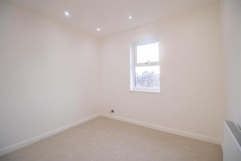 17 Lytham Road