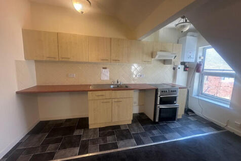 Flat 11, 224-226 Hornby Road