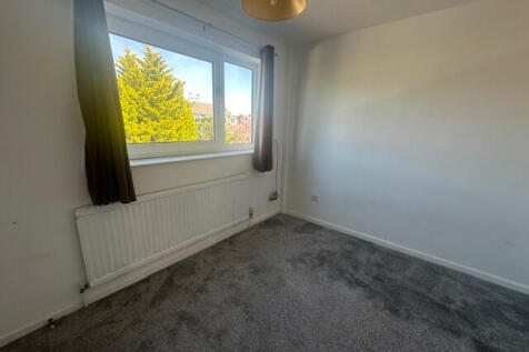 Four Bedroomed Detached Property on Sharoe Green Lane