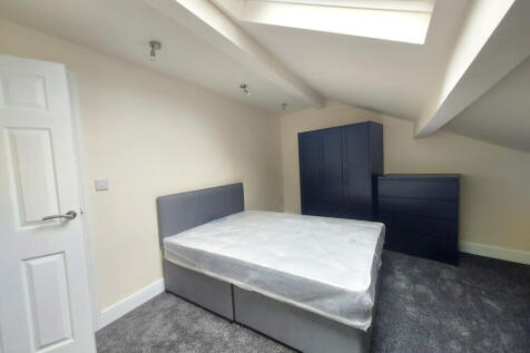 Derby Court Flat 13