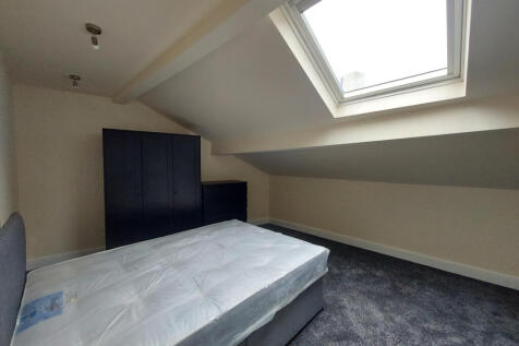 Derby Court Flat 13