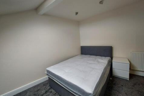 Derby Court Flat 13