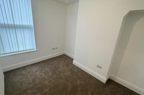 13 Linton Street