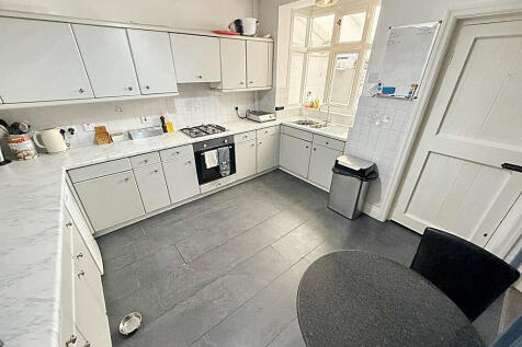 3 Greenbank Avenue