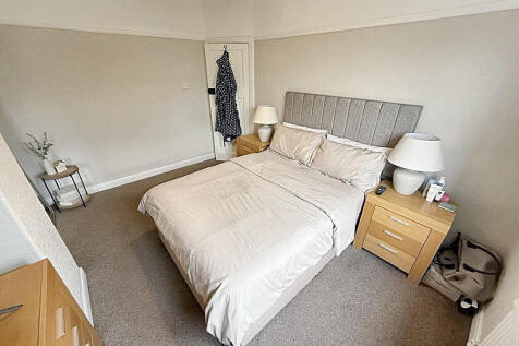 3 Greenbank Avenue