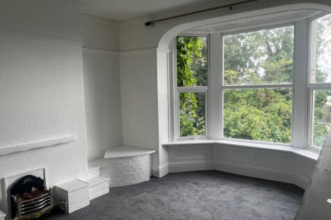 Ground Floor Flat - 57 Tulketh Crescent
