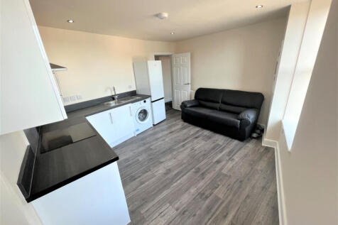 Flat 13 Derby Court