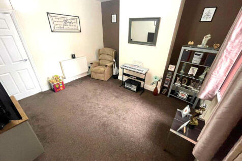 51 Lovat Road