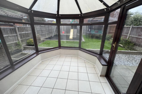 14 Leesands Close