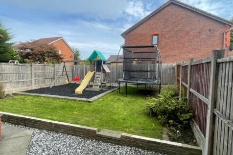 14 Leesands Close