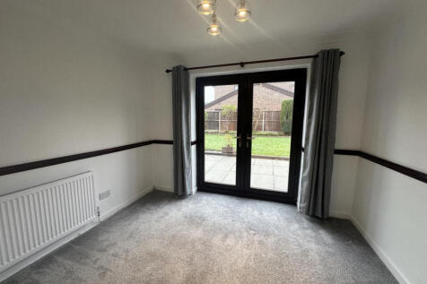 25 Gleneagles Drive