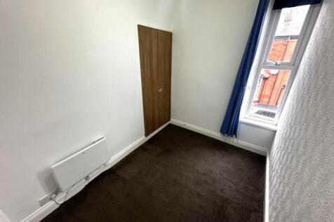 17 Fazackerley Street