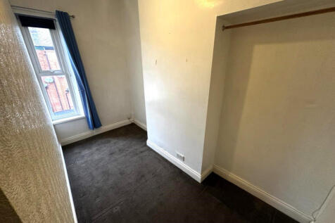17 Fazackerley Street