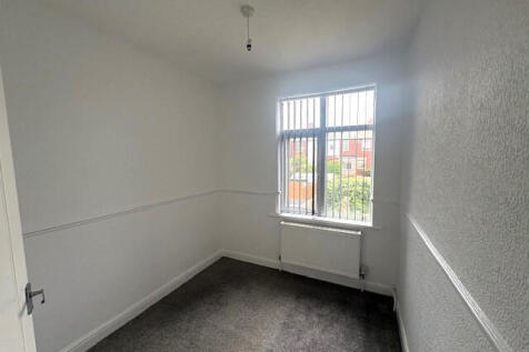 13 Stoke Avenue