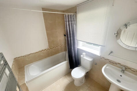 5 Woodside Court