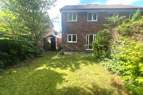 45 Meadow Bank