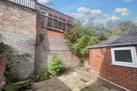 22 Cannon Hill, Preston, PR2 2RR