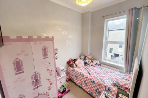 33 Calverley Street