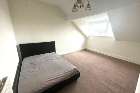 Flat 9, 224-226 Hornby Road