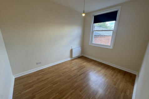 Flat 1, 5 Avenham Place