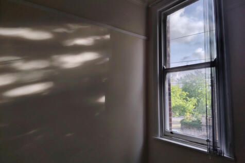 33 Bairstow Street - House Share