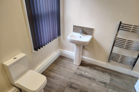 33 Bairstow Street - House Share