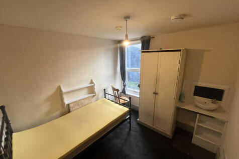 Room 2, 252 Aqueduct Street