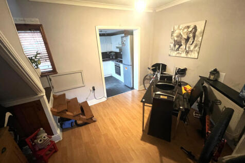 28 Butler Place