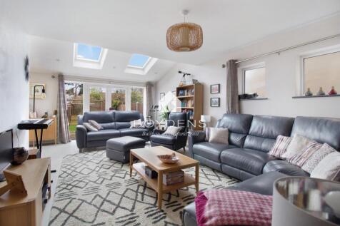 Property Image 4