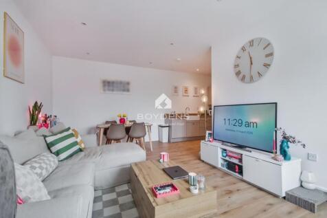 Property Image 8