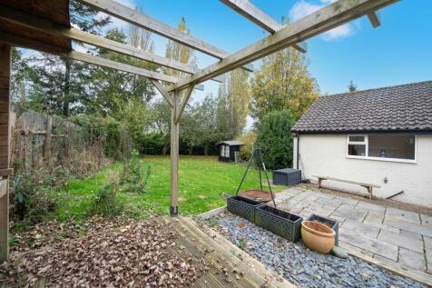 Rear gazebo