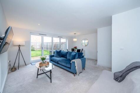 Living dining room