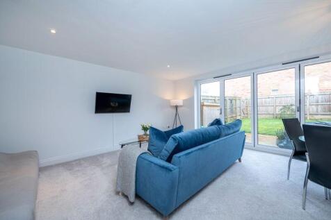 Living/dining room