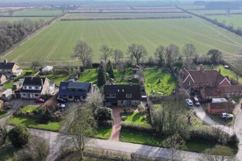 Overhead property/surrounding area